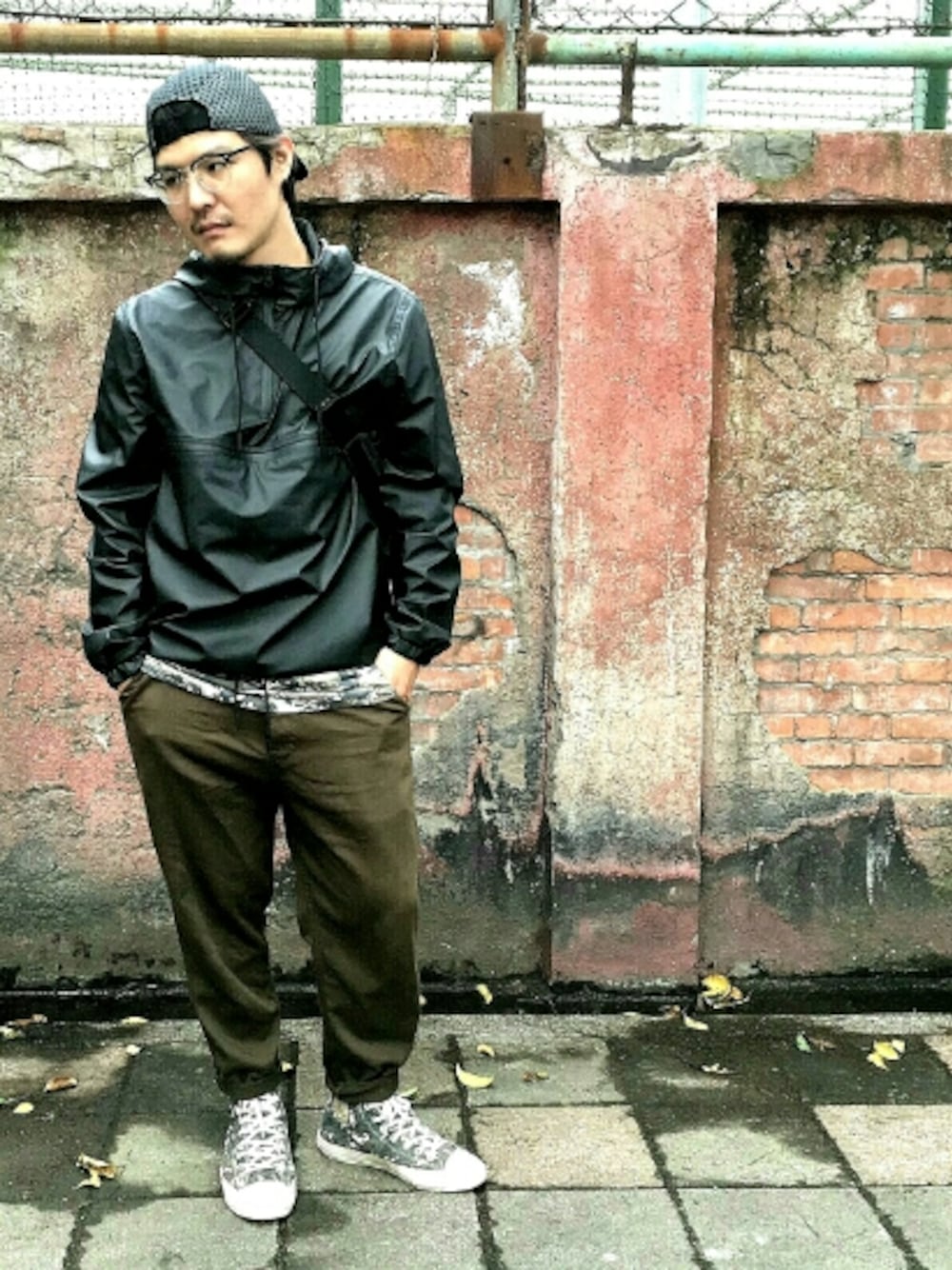 「NIKE、ZARA、H&M、PORTER、Pull&Bear、converse、street、春コーデ、夏、迷彩」｜「EN ROUTEのNIKE（ナイキ） AW84 ヴェニアーキャップ（キャップ、ブラック系）」を使った、KjYangさん（メンズ・172cm）の春コーディネートの1枚目の写真