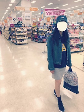 「SLOBE IENA（スローブイエナ）のNIKE エアマックスインビガー（スニーカー）」を使った、yuさん（レディース・157cm）の秋コーディネート