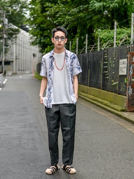 「Y's（ワイズ）のアイテム（スラックス）」を使った、kodona_tokyoさん（メンズ・180cm）の夏コーディネート