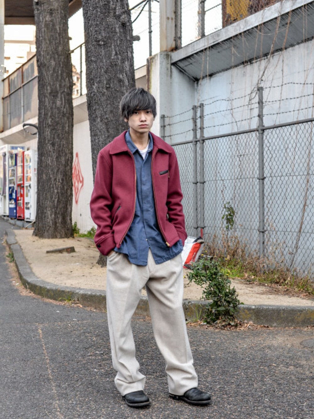 「ID DAILYWEARのID DAILYWEAR - Wool Zip Jacket（size - L）¥22000+tax（ブルゾン、パープル系）」を使った、kodona_tokyoさん（メンズ・168cm）の冬コーディネートの1枚目の写真