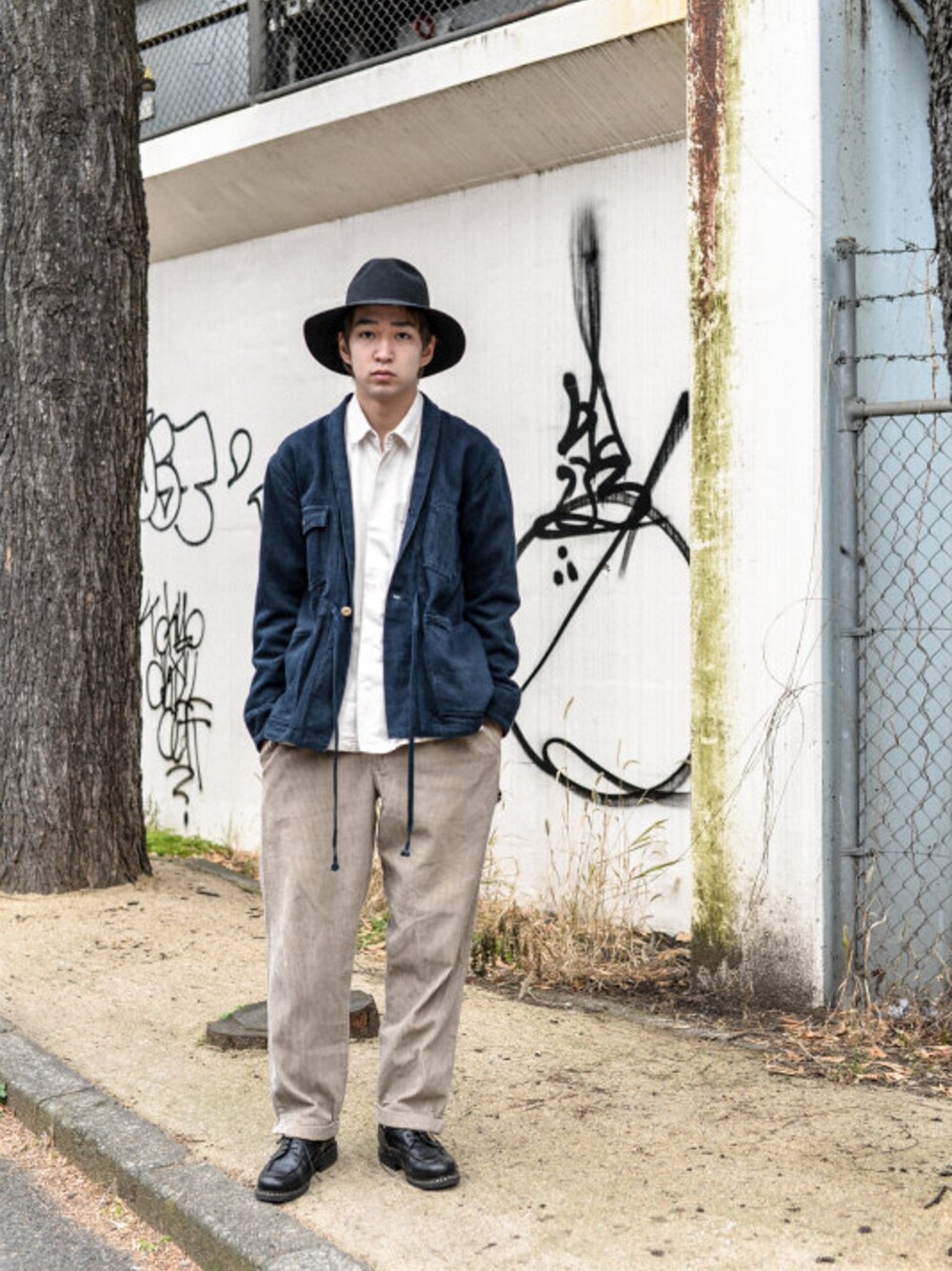 「SASQUATCHfabrix.のSASQUATCHfabrix. - Kimono Jacket（size - L）¥18500+tax（その他アウター、ブルー系）」を使った、kodona_tokyoさん（メンズ・181cm）の冬コーディネートの1枚目の写真
