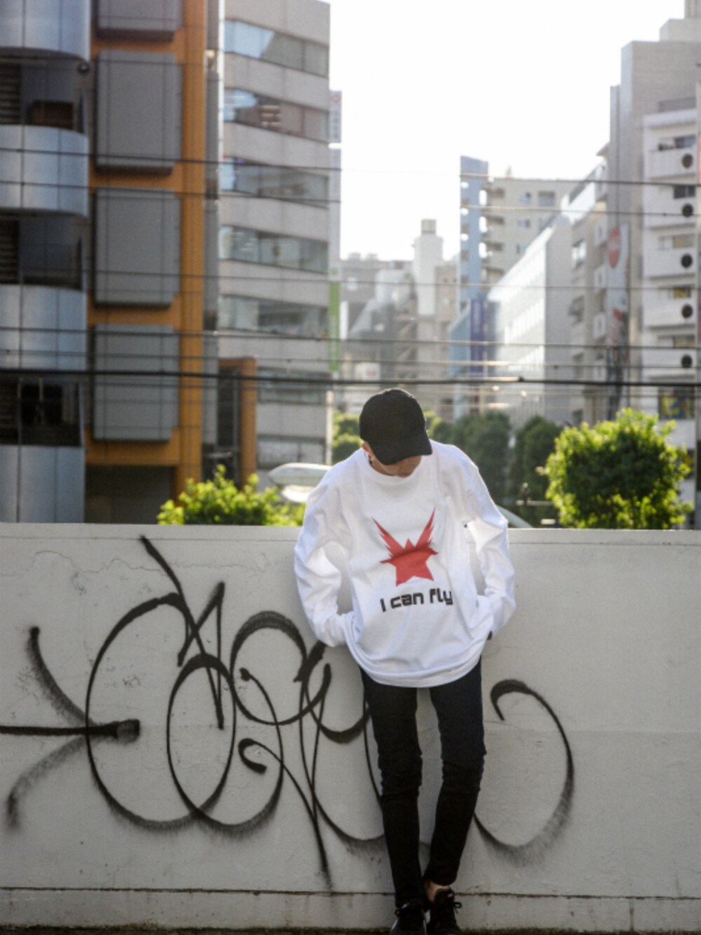 「H.I.I.D - "I CAN FLY" Long Tee / White ¥7000+tax（Tシャツ/カットソー、ホワイト系）」を使った、kodona_tokyoさん（レディース・160cm）の夏コーディネートの1枚目の写真