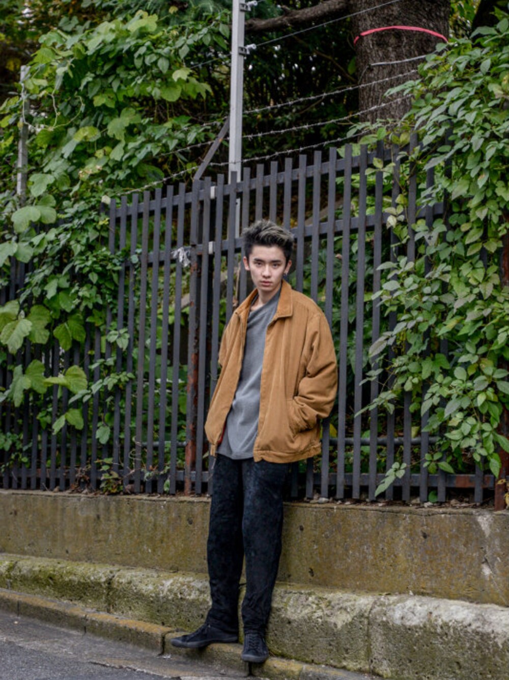 「USED - Corduroy Zip Jacket ¥10500+tax（ブルゾン、ベージュ系）」を使った、kodona_tokyoさん（メンズ・177cm）の秋コーディネートの1枚目の写真