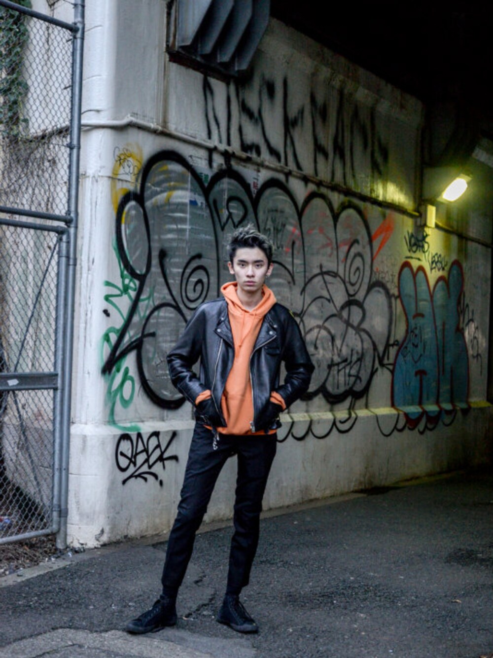 「blackmeansのblack means - Leather Riders Jacket（size - 3）¥52000+tax（ライダースジャケット、ブラック系）」を使った、kodona_tokyoさん（メンズ・177cm）の秋コーディネートの1枚目の写真