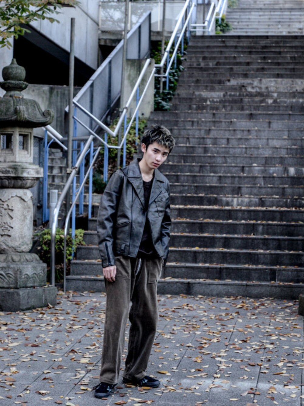 「N.HOOLYWOODのN.HOOLYWOOD - Leather Riders Jacket（size - 40）¥36000+tax（ライダースジャケット、ブラック系）」を使った、kodona_tokyoさん（メンズ・177cm）の冬コーディネートの1枚目の写真