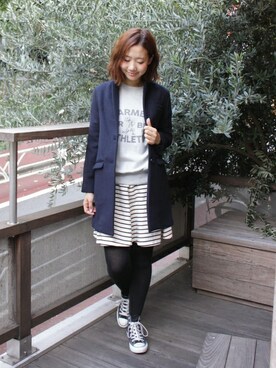 「スエット」｜「アイテム（チェスターコート）」を使った、AYAKAさん（レディース・167cm）の秋コーディネート