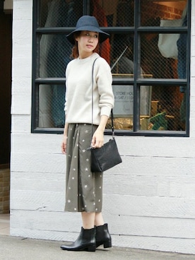 「sisii（シシ）のアイテム」を使った、AYAKAさん（レディース・167cm）の秋コーディネート