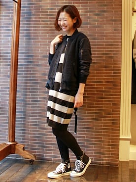 「オールスター」｜「アイテム（MA-1）」を使った、AYAKAさん（レディース・167cm）の秋コーディネート