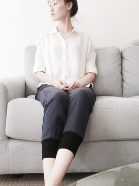 「CUE（キュウ）のアイテム」を使った、Fiona Chenさん（レディース・178cm）の春コーディネート