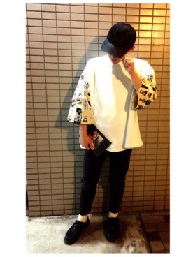 「GIVENCHY（ジバンシイ）のアイテム（バッグ、ブラック系）」を使った、TAKU¥ANGさん（メンズ）の春コーディネート