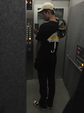 「スエードシューズ」｜「アイテム（キャップ）」を使った、ueno kaitoさん（メンズ・176cm）の秋コーディネート