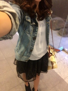 「Abercrombie&Fitch（アバークロンビーアンドフィッチ）のアイテム（フレグランス）」を使った、Erikaさん（レディース・165cm）の秋コーディネート