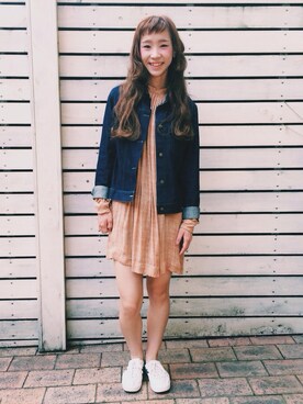 「OPAQUE.CLIP（オペークドットクリップ）のクルーネックルーズフィットTシャツ（Tシャツ/カットソー、ホワイト系）」を使った、山門 美紗希さん（レディース・162cm）の秋コーディネート