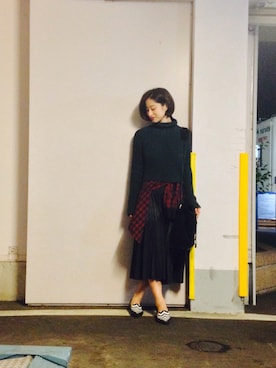 「T BY ALEXANDER WANG（ティーバイ アレキサンダーワン）のアイテム（ニット/セーター、グリーン系）」を使った、SHOK☻さん（レディース・160cm）の秋コーディネート