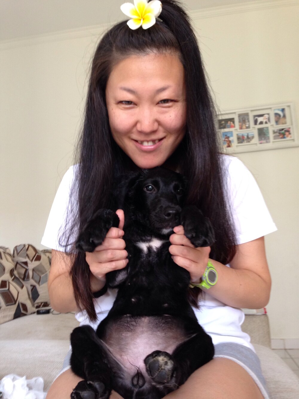 「バリ島、すっぴん、犬」｜「PUMAのアイテム（Tシャツ/カットソー、ホワイト系）」を使った、funwariさん（レディース・152cm）の春コーディネートの1枚目の写真