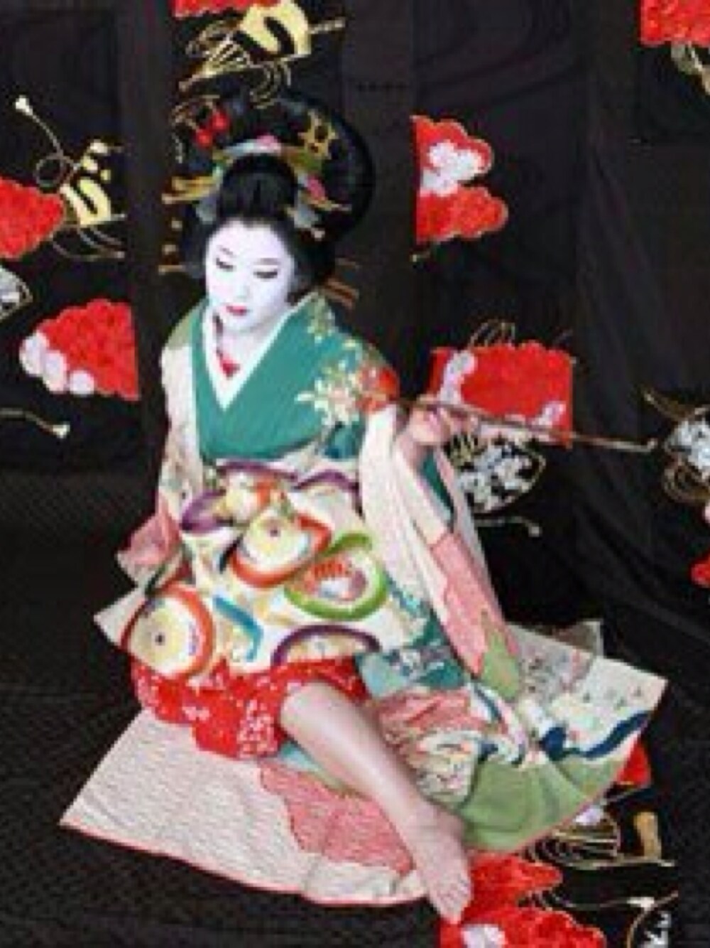 「花魁、振袖」｜「no brandのアイテム（浴衣、グリーン系）」を使った、funwariさん（レディース・152cm）の夏コーディネートの1枚目の写真