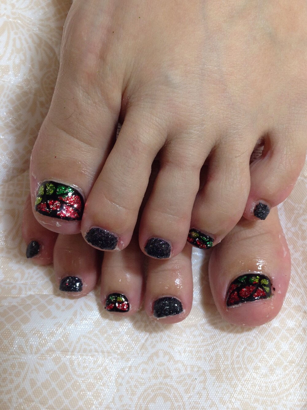 「ジェルネイル、フットネイル、ステンドグラス」｜「Queens Nailのアイテム（ハンドケア/ハンドクリーム、その他）」を使った、funwariさん（レディース・152cm）の夏コーディネートの1枚目の写真