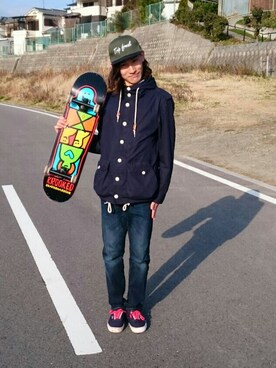 「アイテム（マウンテンパーカー、ブルー系）」を使った、秋さん（メンズ・173cm）の冬コーディネート