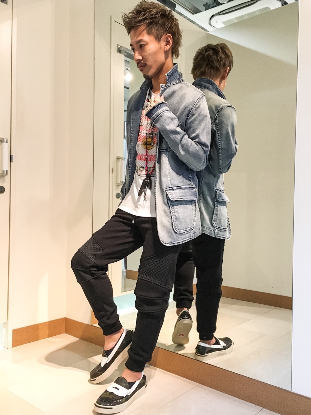 「MAREA ERREのアイテム（テーラードジャケット、ブルー系）」を使った、kotaro10さん（メンズ・165cm）の秋コーディネートの1枚目の写真