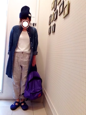 「B.L.U.E（ビーエルユーイー）のアイテム（パンツ）」を使った、おもちさん（レディース・156cm）の秋コーディネート