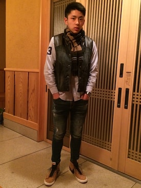 「TOMMY（トミー）のアイテム（アナログ腕時計）」を使った、ryo hirokiさん（メンズ・172cm）の冬コーディネート