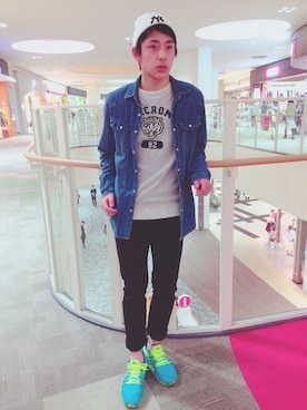 「Abercrombie&Fitch（アバークロンビーアンドフィッチ）のアイテム（スウェット）」を使った、ryo hirokiさん（メンズ・172cm）の冬コーディネート