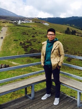 Yu Chen Songさんのコーディネート