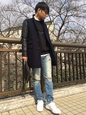 「白いスニーカー」｜「アイテム（チェスターコート）」を使った、U10さん（メンズ・176cm）の春コーディネート