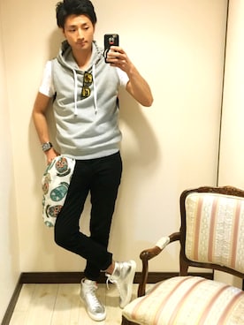 「HYDROGEN（ハイドロゲン）のアイテム」を使った、U-Daiさん（メンズ・181cm）の春コーディネート