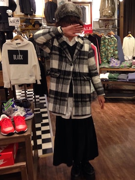 「厚底」｜こんのーさん（メンズ・173cm）の冬コーディネート