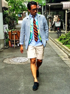 「アイテム（ネクタイ、レッド系）」を使った、江部 臨太郎さん（メンズ・184cm）の春コーディネート