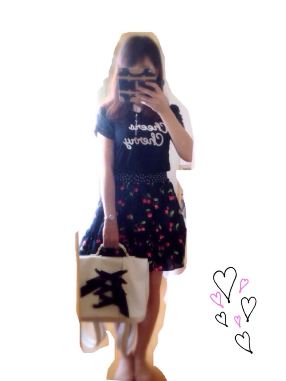 「onespoのアイテム（Tシャツ/カットソー、ブラック系）」を使った、みにゃんさん（レディース・157cm）の秋コーディネートの1枚目の写真