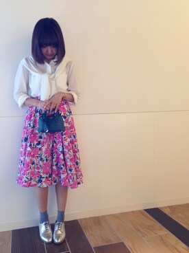 小脇美里さんのコーディネート