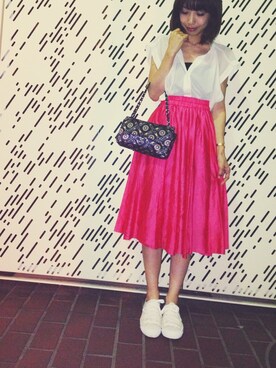 小脇美里さんのコーディネート