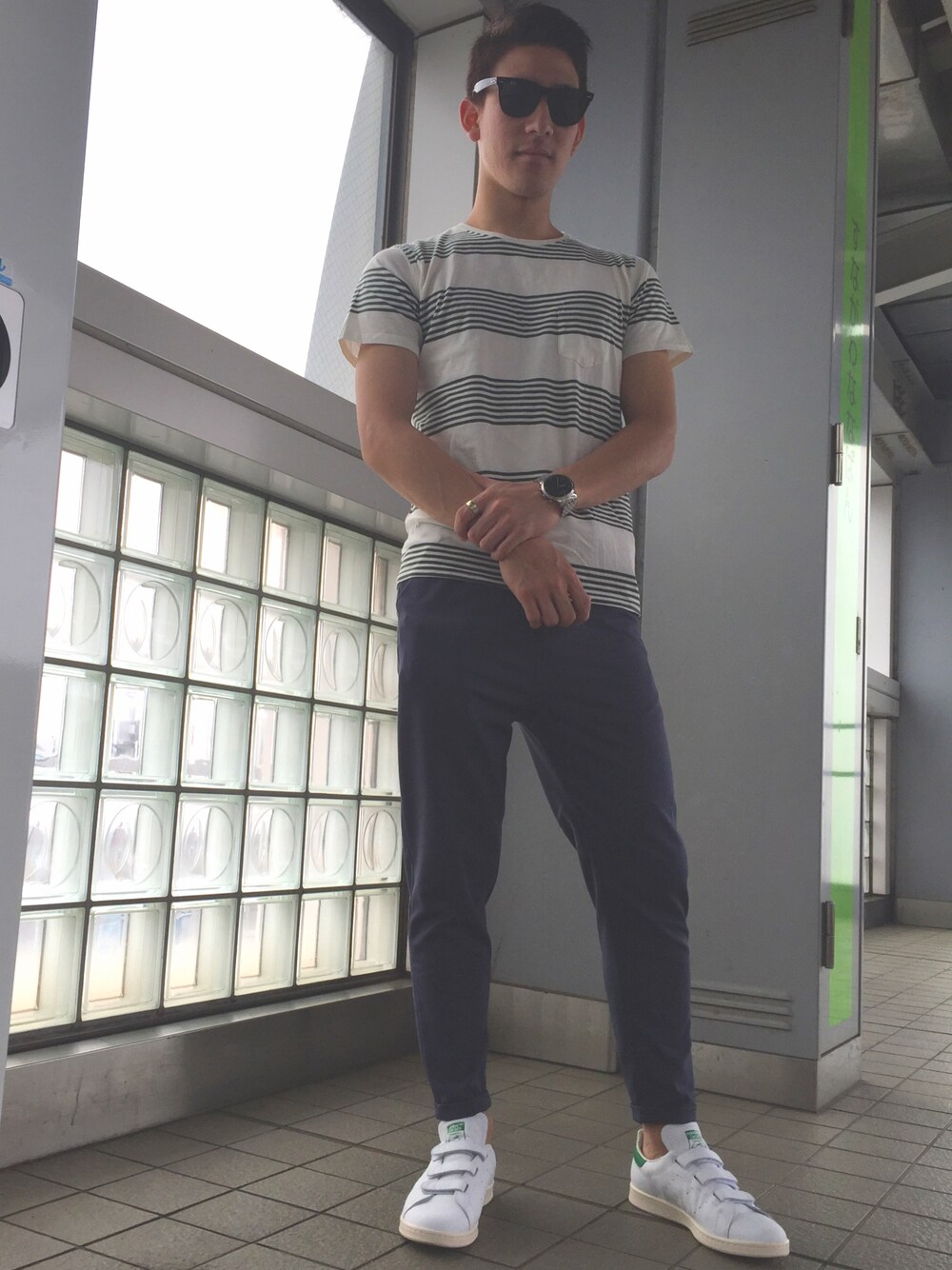 「ＧＷ、stansmith、goro's」｜「ZARAのアイテム（スラックス、ブルー系）」を使った、hirokiさん（メンズ・175cm）の春コーディネートの1枚目の写真