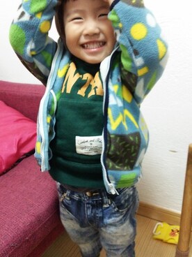 「Design Tshirts Store graniph（デザイン　ティーシャツ　ストア　グラニフ）のアイテム（ナイロンジャケット）」を使った、Ataru*さん（キッズ・90cm）の秋コーディネート