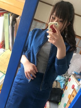 「LIVE」｜「アイテム（デニムジャケット）」を使った、rihoさん（レディース・163cm）の秋コーディネート