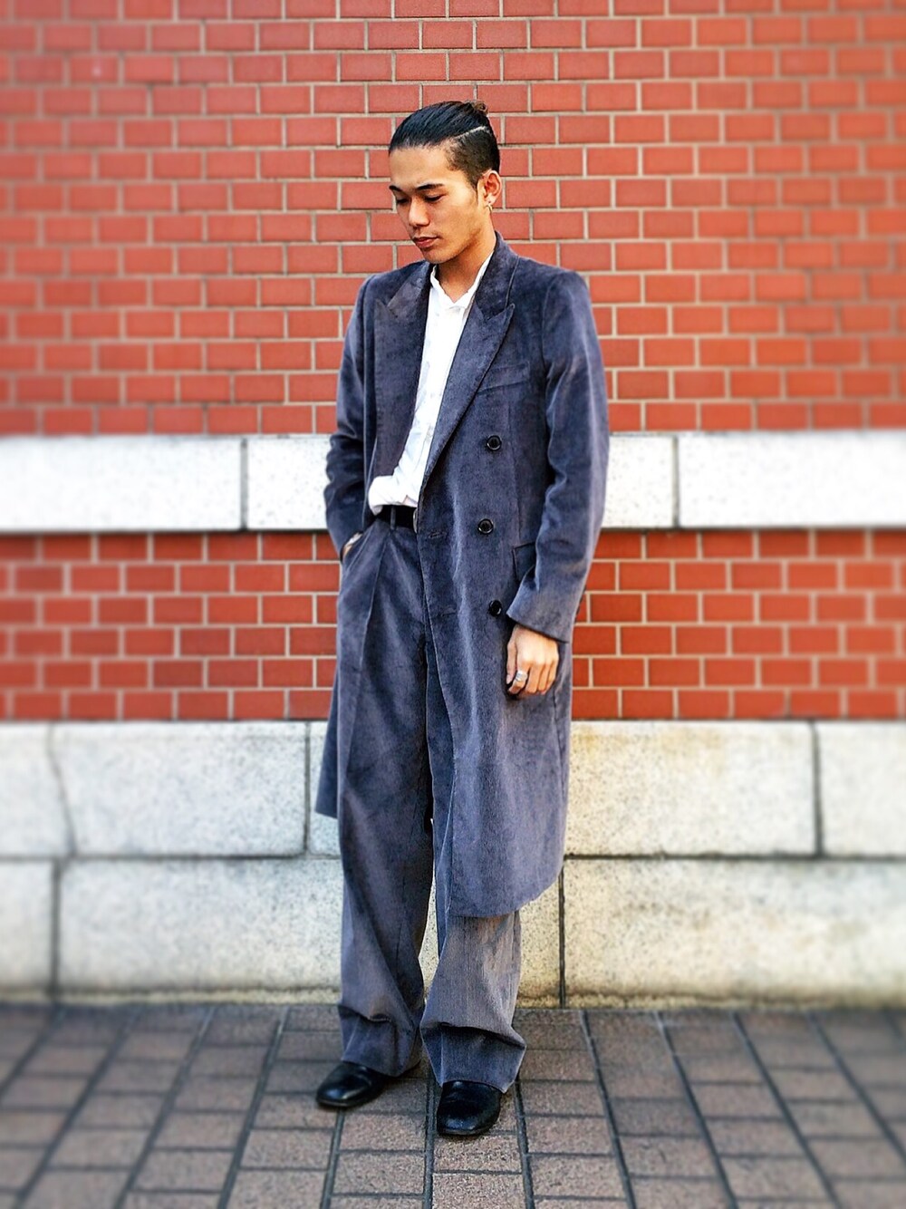 JOHN LAWRENCE SULLIVANのチェスターコート（グレー系）を使った人気