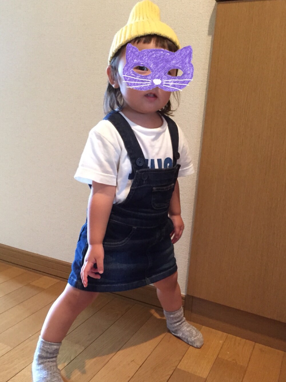 「ラブ＆ピース2015」｜「無印良品のアイテム（サロペット/オーバーオール、ブルー系）」を使った、しほさん（レディース・80cm）の秋コーディネートの1枚目の写真