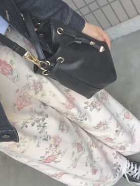 「JOURNAL STANDARD（ジャーナルスタンダード）のアイテム（その他パンツ、ピンク系）」を使った、sさん（レディース・157cm）の春コーディネート