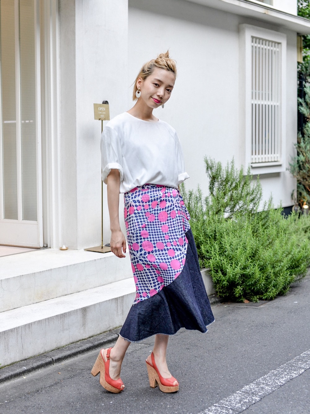 COMME des GARCONSのデニムスカートを使った人気ファッション