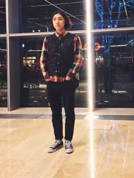 「red」｜「アイテム（ダウンベスト）」を使った、CHAPCHIMSIさん（メンズ・178cm）の冬コーディネート