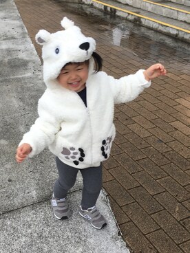 「present（プレゼント）のアイテム（ジャケット/アウター）」を使った、mimikoさん（キッズ・90cm）の冬コーディネート