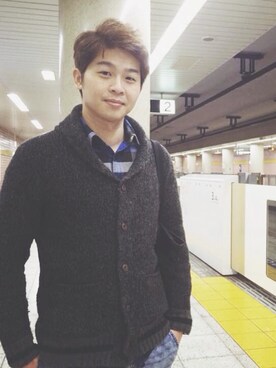 「roots（ルーツ）のアイテム」を使った、Wade Chenさん（メンズ・174cm）の春コーディネート