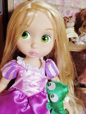 「ディズニー」｜「アイテム（フィギュア）」を使った、mikaさん（レディース・149cm）の冬コーディネート