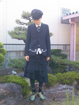 「BLACK COMME des GARCONS（ブラックコムデギャルソン）の刺繍ジャケット（テーラードジャケット、ブラック系）」を使った、じーこむさん（メンズ・177cm）の春コーディネート