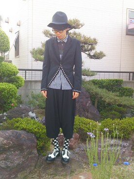 「BLACK COMME des GARCONS（ブラックコムデギャルソン）のブラックブラック燕尾ジャケット（テーラードジャケット、ブラック系）」を使った、じーこむさん（メンズ・177cm）の春コーディネート