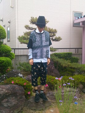 「FACETASM（ファセッタズム）の若干ビッグTシャツ（Tシャツ/カットソー、ブラック系）」を使った、じーこむさん（メンズ・177cm）の春コーディネート