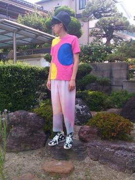 「COMME des GARCONS SHIRT（コムデギャルソンシャツ）のまるまるまるハデハデTシャツ（Tシャツ/カットソー、ピンク系）」を使った、じーこむさん（メンズ・177cm）の夏コーディネート