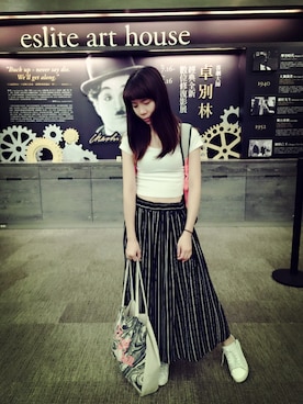 「pizza cut five（ピザカットファイブ）のアイテム（パンツ）」を使った、naiviさん（レディース・158cm）の夏コーディネート